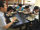 鄭亞雄董事長與學生代表共餐